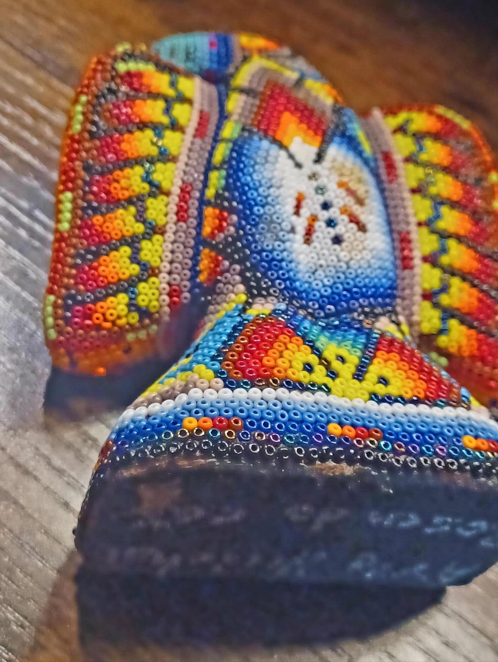 Huichol Native American Tribe Beaded Eagle Sculpture from Mexico - Picture 4 of 6
